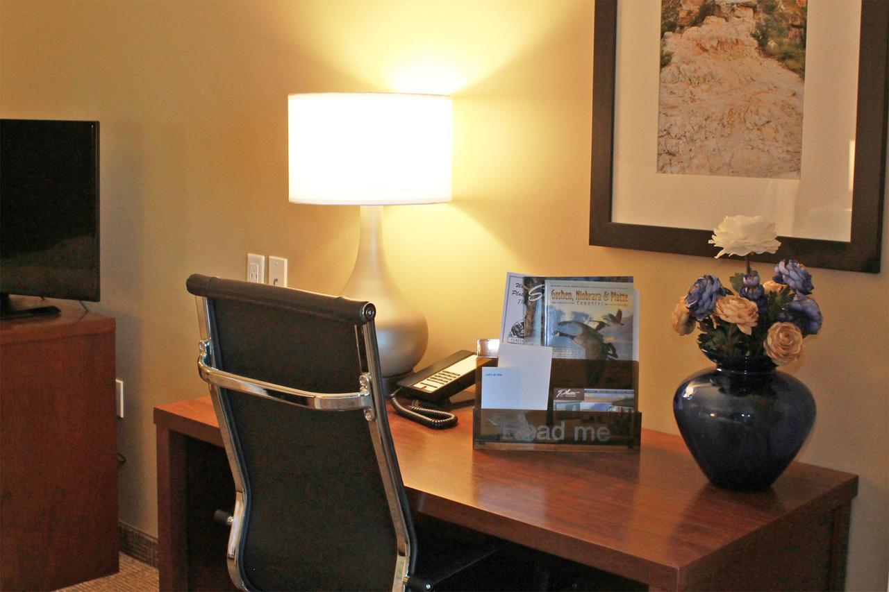 Heartland Inn And Suites Wheatland Zewnętrze zdjęcie