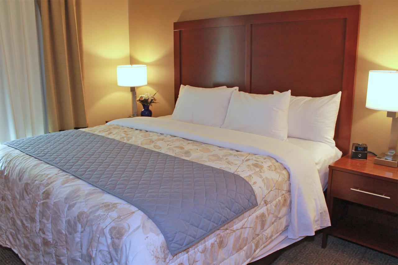 Heartland Inn And Suites Wheatland Zewnętrze zdjęcie