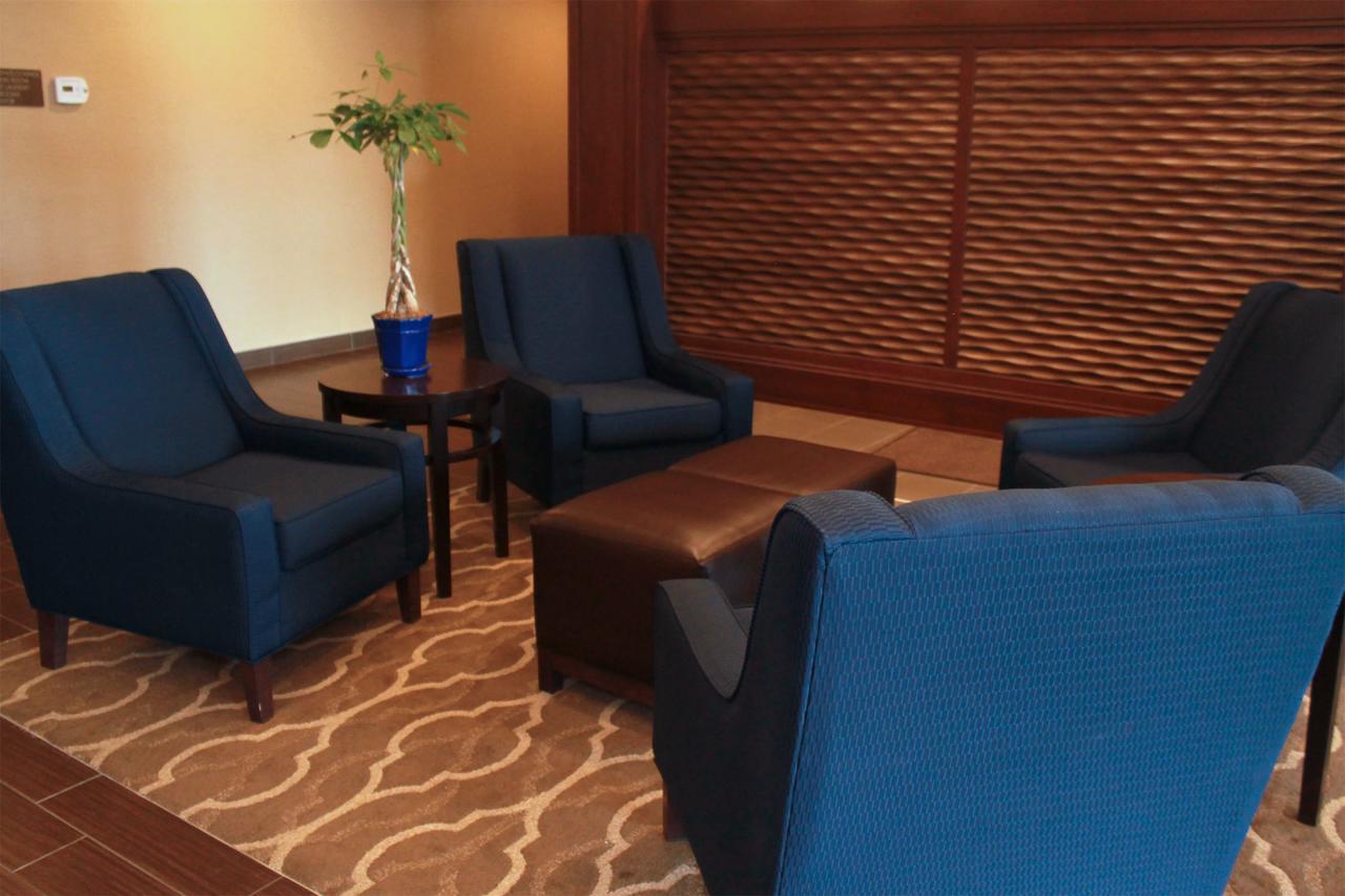 Heartland Inn And Suites Wheatland Zewnętrze zdjęcie