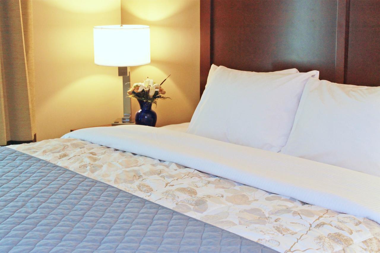 Heartland Inn And Suites Wheatland Zewnętrze zdjęcie