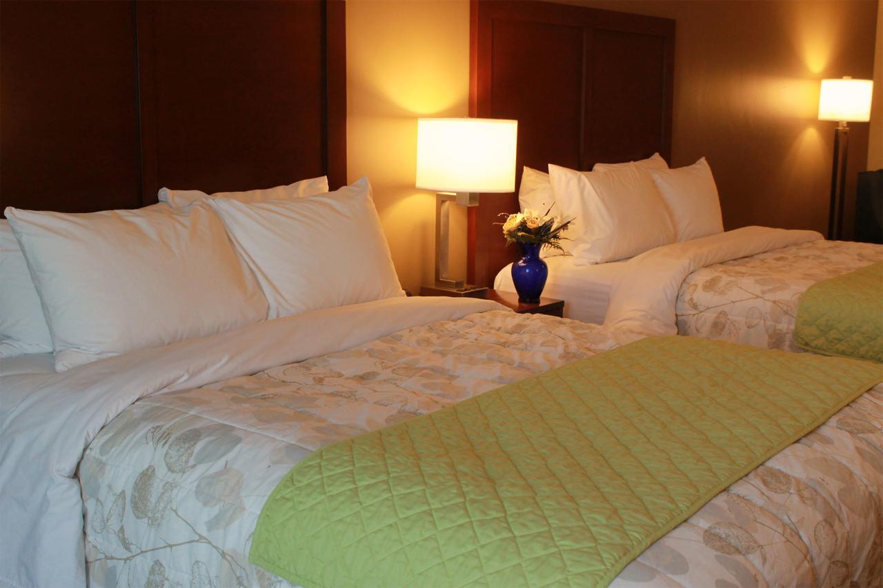 Heartland Inn And Suites Wheatland Zewnętrze zdjęcie